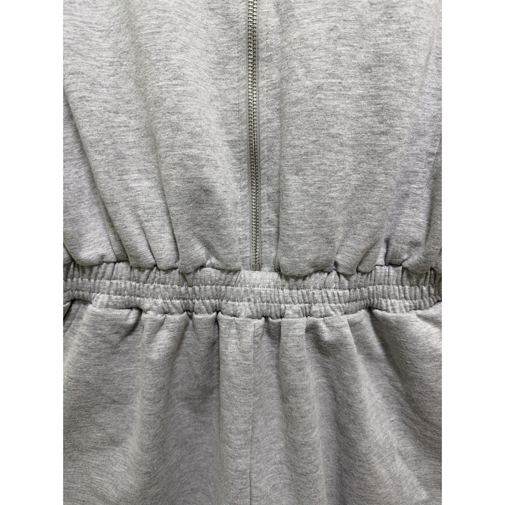 Women's Romper Shorts Size L Gray Front Zip Side Pockets Elastic Waistband - Picture 3 of 8